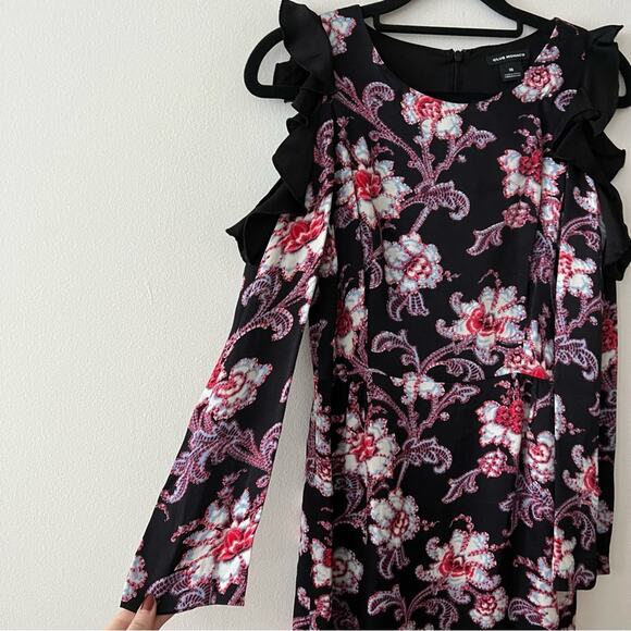 Club Monaco Teodora Floral Print Cold-Shoulder Mini Dress - Picture 3 of 7
